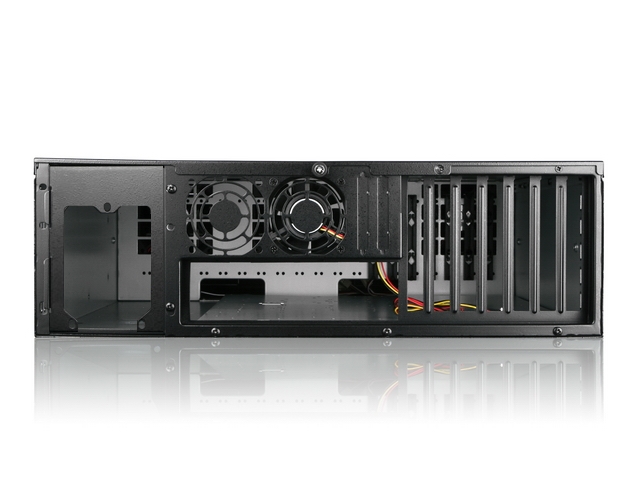 iStarUSA D-300L 3U High Performance Extended-Depth Rackmount Chassis — view 3