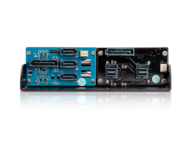 iStarUSA BPM-CAE525-HU2 5.25" to 2x 2.5" U.2 NVMe SSD & 3x 2.5" 12Gb/s HDD SSD Hot-swap Rack — view 3