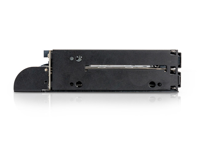 iStarUSA BPM-CAE525-HU2 5.25" to 2x 2.5" U.2 NVMe SSD & 3x 2.5" 12Gb/s HDD SSD Hot-swap Rack — view 4