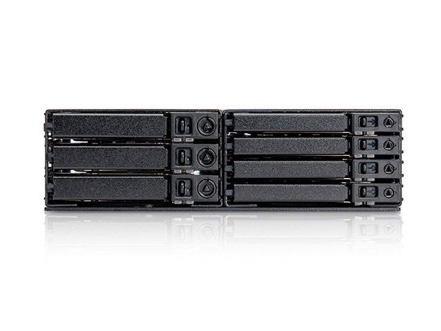 iStarUSA BPM-CEP725-HD 5.25" to 7x 2.5" 12Gb/s HDD SSD Hot-swap Rack — view 2