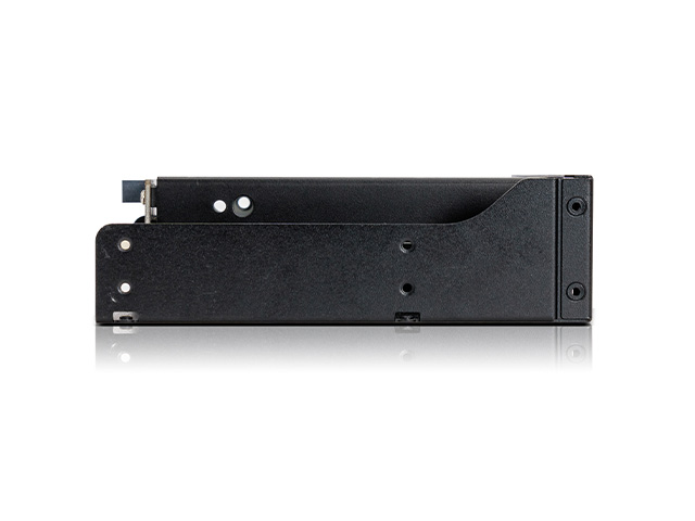 iStarUSA BPM-KCA225-U2 5.25" to 2x 2.5" U.2 NVMe SSD Hot-swap Rack — view 4