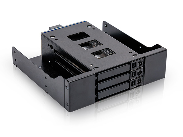 iStarUSA BPM-KCE325-HD — 5.25" to 3x 2.5" 12Gb/s HDD SSD Hot-swap Rack