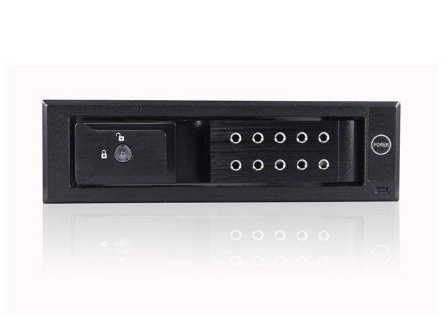 iStarUSA BPN-DE110P Trayless 5.25" to 3.5" 12Gb/s HDD Hot-swap Rack with Independent HDD Power Switch — view 2