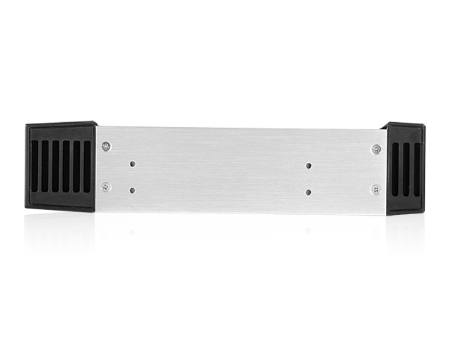 iStarUSA BPN-DE110P Trayless 5.25" to 3.5" 12Gb/s HDD Hot-swap Rack with Independent HDD Power Switch — view 4
