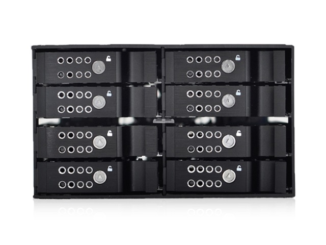iStarUSA BPU-228DE-SS 2x 5.25" to 8x 2.5" SATA SAS 6 Gbps HDD SSD Hot-swap Rack — view 2