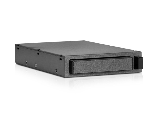 iStarUSA BPX-35U3-SA — 3.5" to 2.5" SATA 6 Gbps HDD SSD Internal and External USB 3.0 Hot-swap Rack