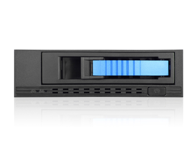 iStarUSA T-7M1-SATA 5.25" to 3.5" 2.5" SATA SAS 6 Gbps HDD SSD Hot-swap Rack — view 2