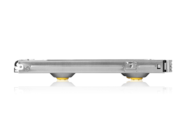 iStarUSA T-C25HD-V Custom Size Trayless 2.5" SATA 6 Gbps HDD SSD Hot-swap Anti-vibration Rack — view 4