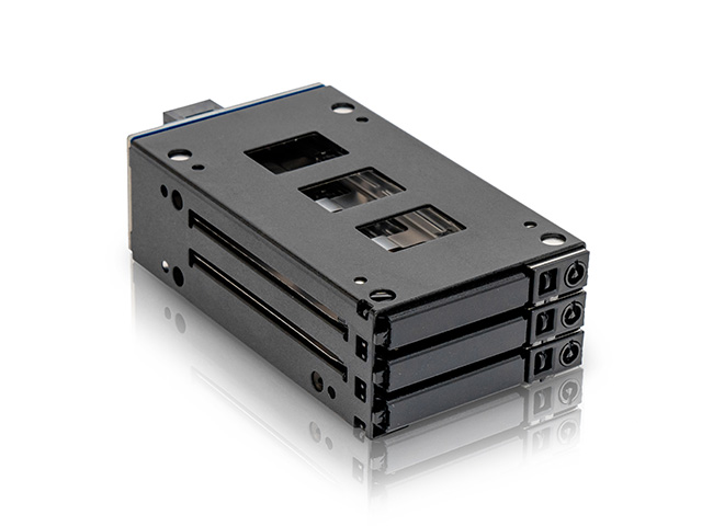 iStarUSA T-CE325-HD — Custom Size 3x 2.5" 12Gb/s HDD SSD Hot-swap Rack