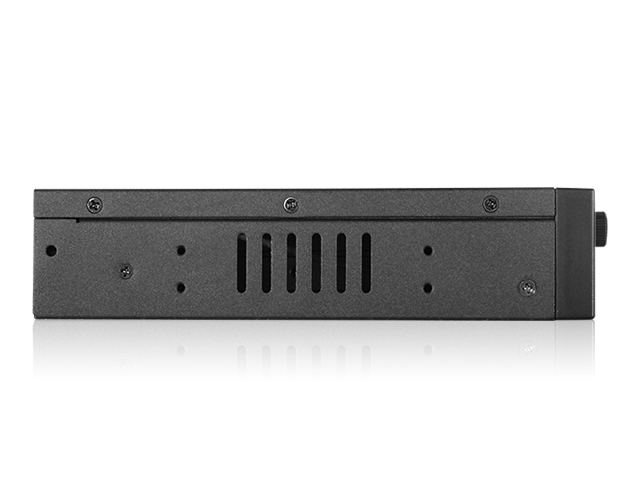 iStarUSA T-G525-SS Industrial 5.25" to 3.5" 2.5" SATA SAS 6 Gbps HDD SSD Hotswap Rack — view 4