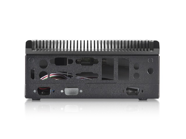 iStarUSA FS-1005 Fanless Desktop for Mini-ITX — view 3