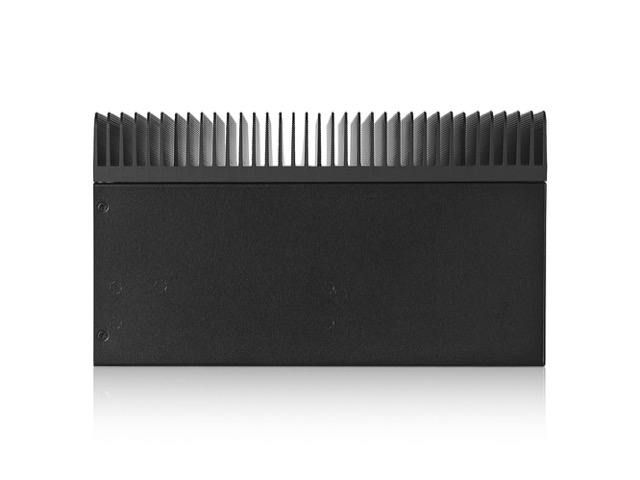 iStarUSA FS-1010 Fanless Desktop for Mini-ITX — view 3