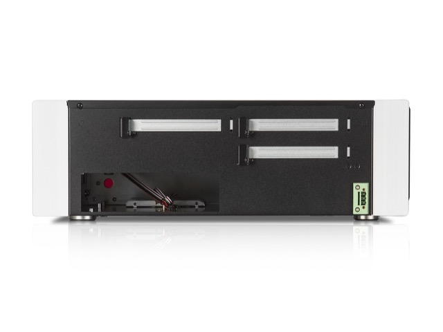 iStarUSA FS-1020 3U Fanless Enclosure for Mini-ITX — view 3