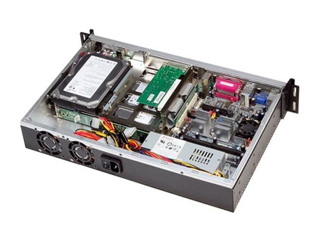 iStarUSA FS-19120 1.5U Mini-ITX Chassis — view 2